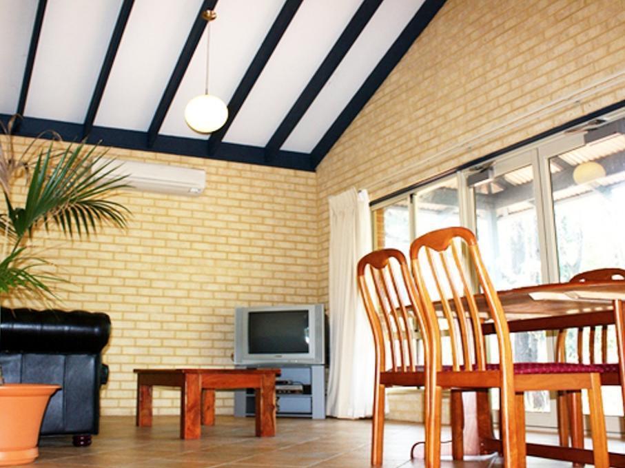 Chalets On Stoneville Redcliffe Esterno foto