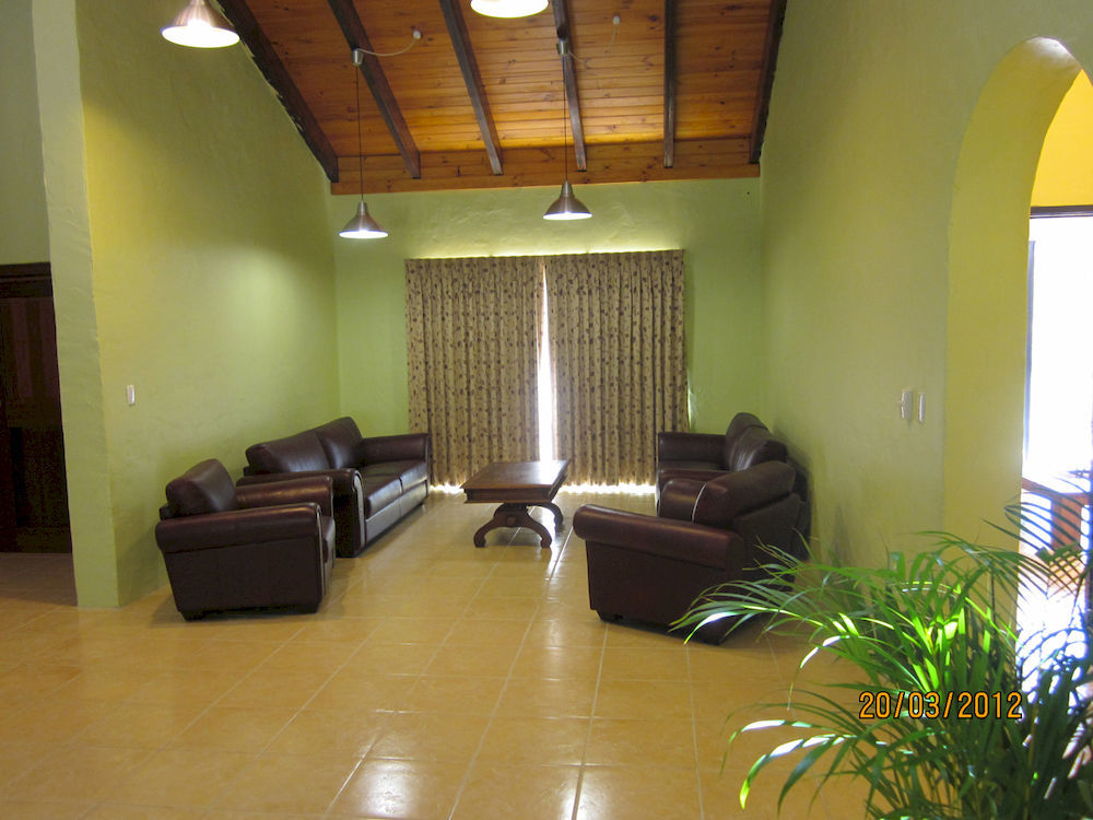 Chalets On Stoneville Redcliffe Esterno foto